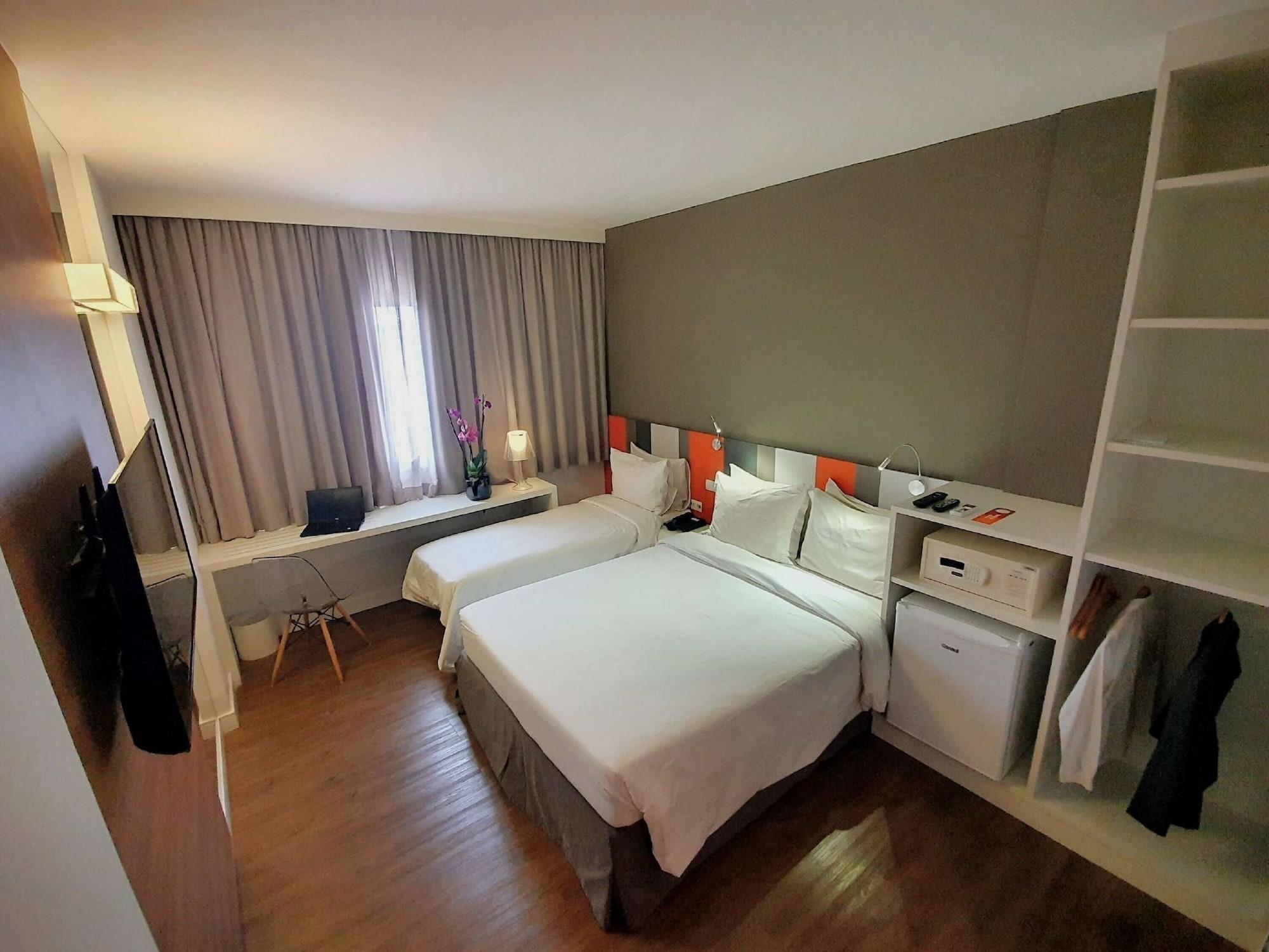 Hotel Intercity 4*