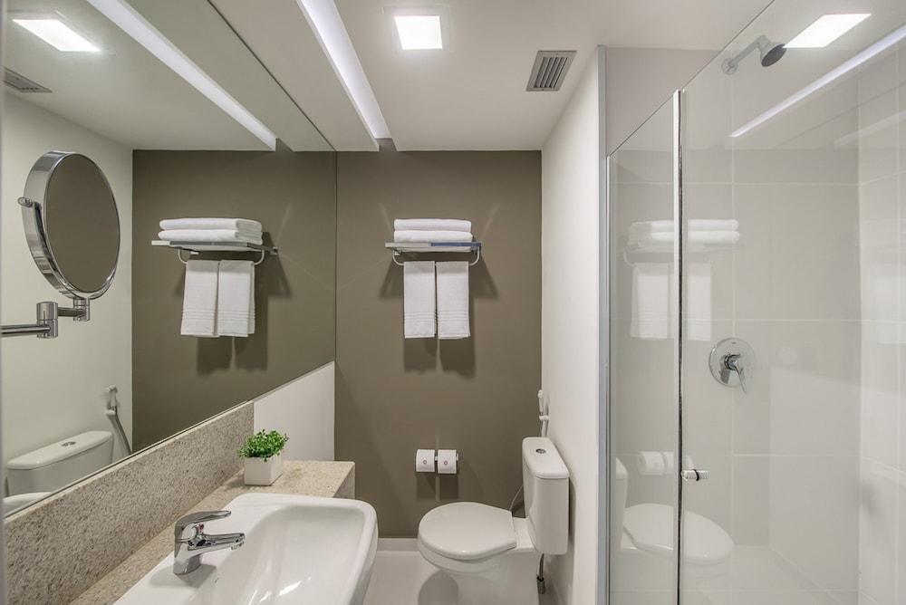 Intercity Hotel